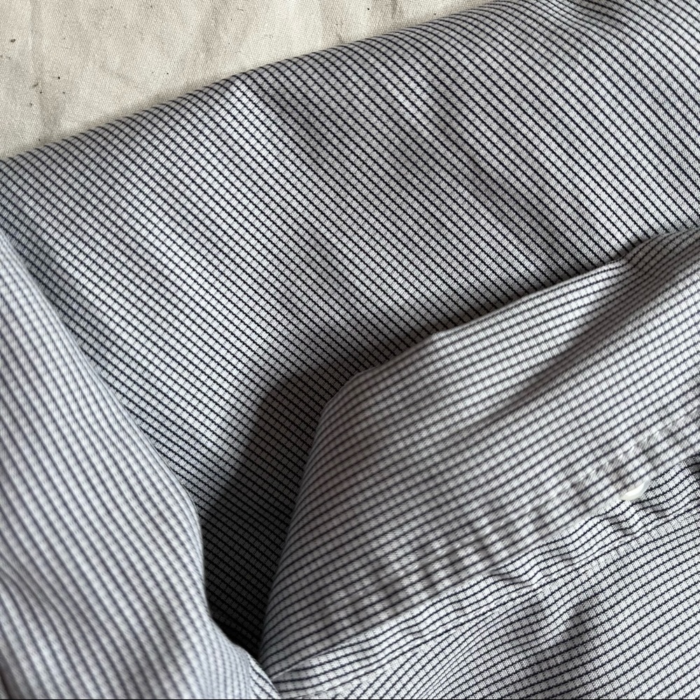 Everlane Button Down Thin Line Patter Size Xs - image 5